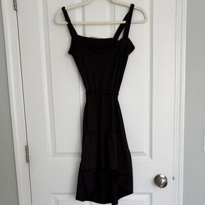 Elegant Black Sleeveless Dress